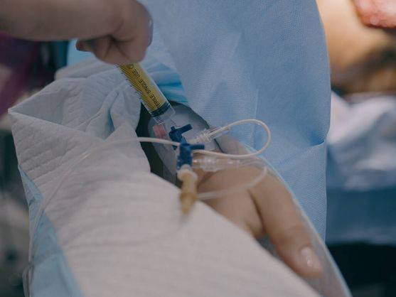 «Doctora, ¿sabe lo de la anestesia en venezolanos?»: El riesgo letal de una mutación genética